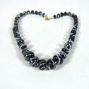 Swirl Splattered Plastic Beaded Necklace Vintage 1960s Mod Geometric Jewelry